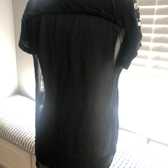 Top - Picture 3 of 3